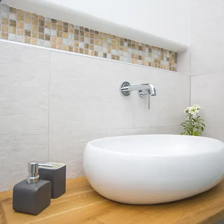 Glykeria Aparthotel 3*