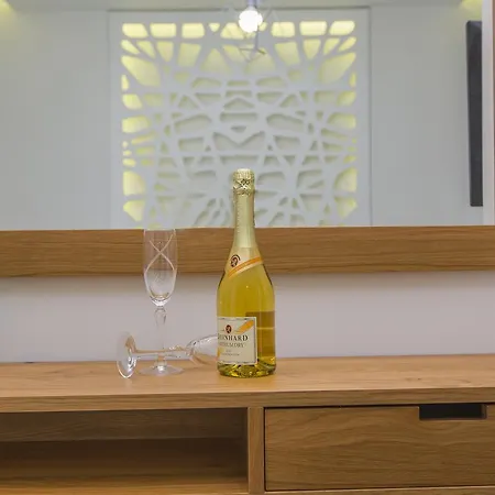 Glykeria Lägenhetshotell Agia Anna (Naxos)